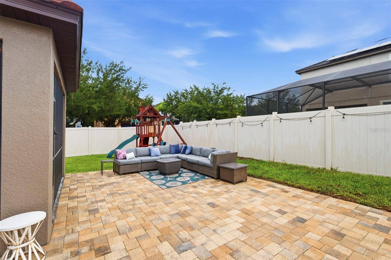 917 TERRA VISTA STREET, Brandon, FL 33511 Relaxation and Entertaining Area