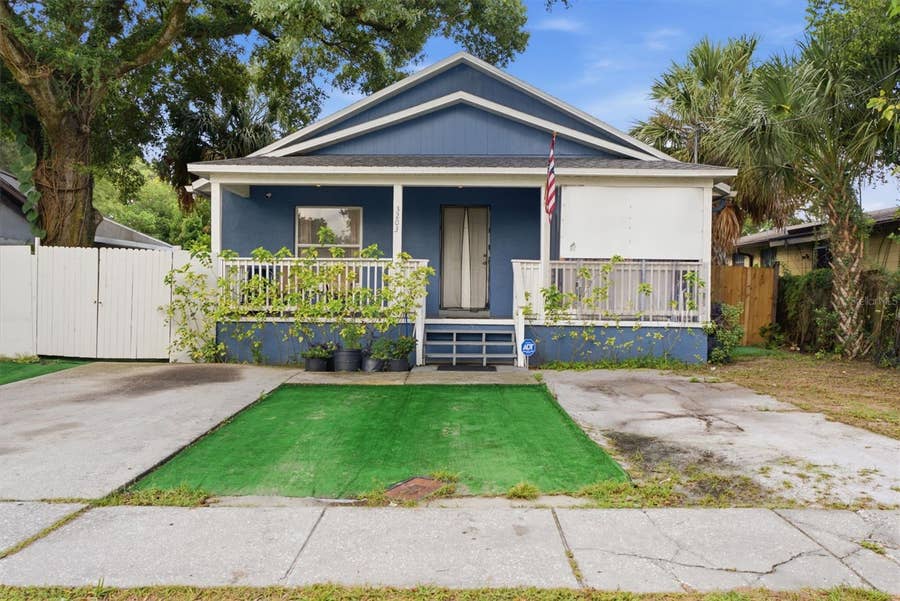 Property photo for 3203 DELEUIL AVENUE, Tampa, FL