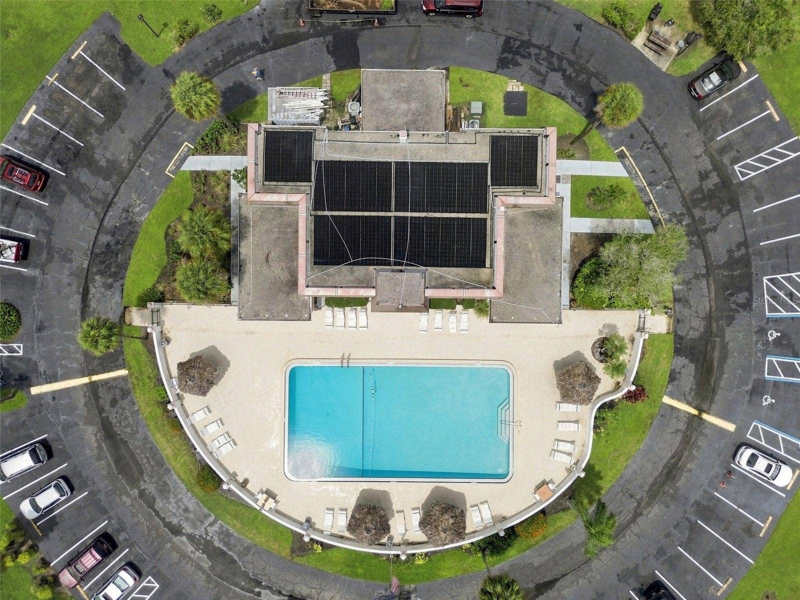 217 S MCMULLEN BOOTH ROAD, #179, Clearwater, FL 33759 Community Pool & Clubhouse