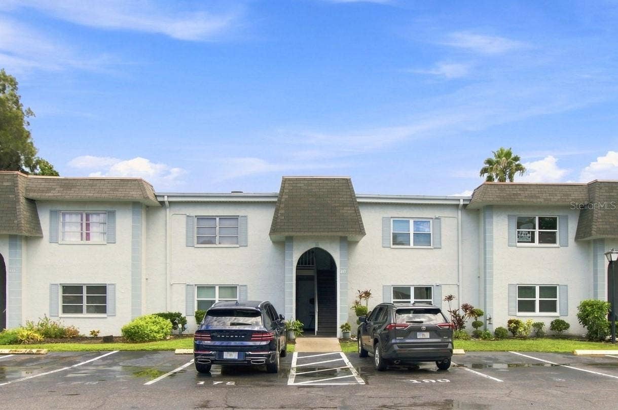 217 S MCMULLEN BOOTH ROAD, #179, Clearwater, FL 33759 Exterior