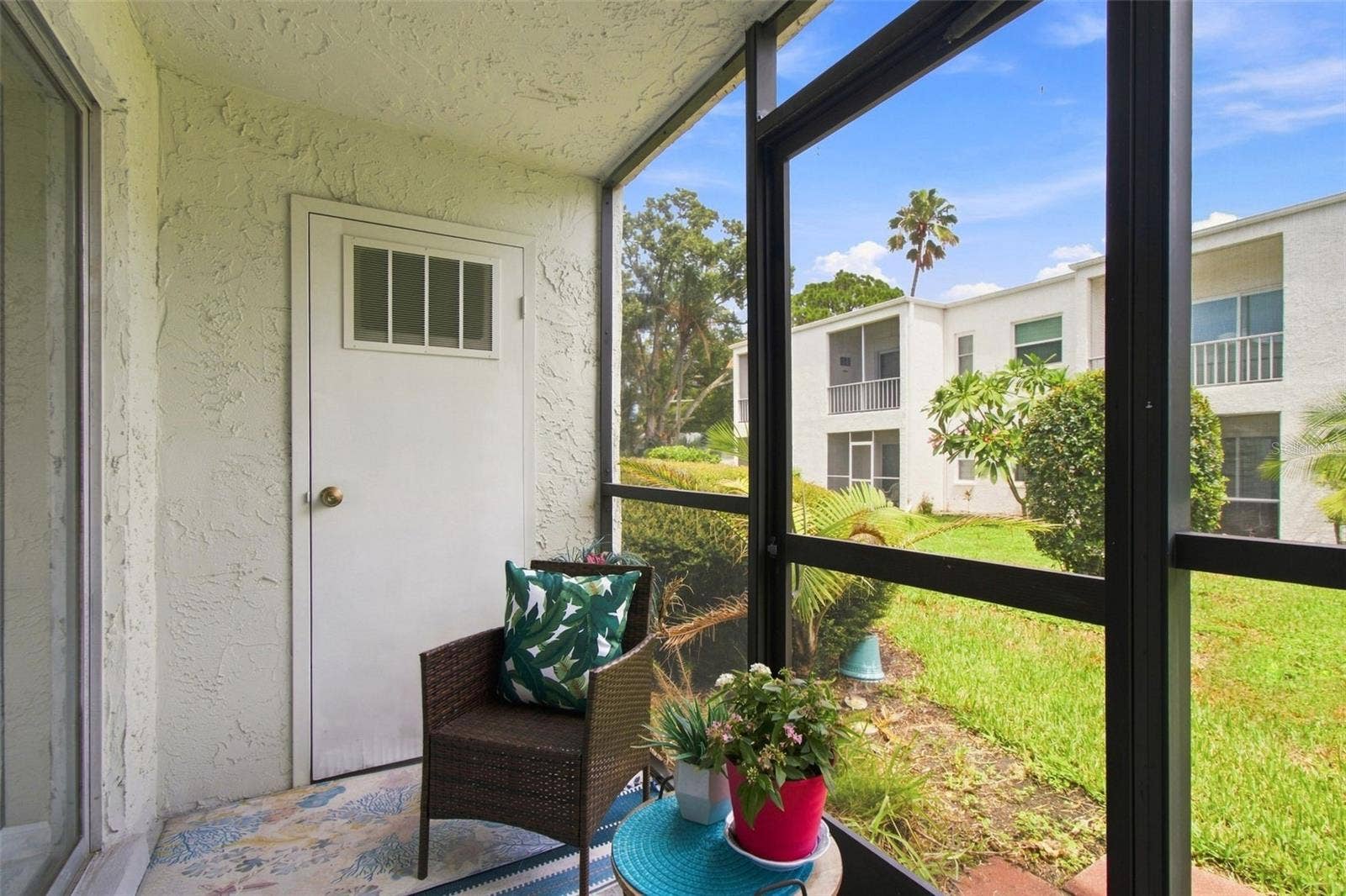 217 S MCMULLEN BOOTH ROAD, #179, Clearwater, FL 33759 Covered/Screened Lanai