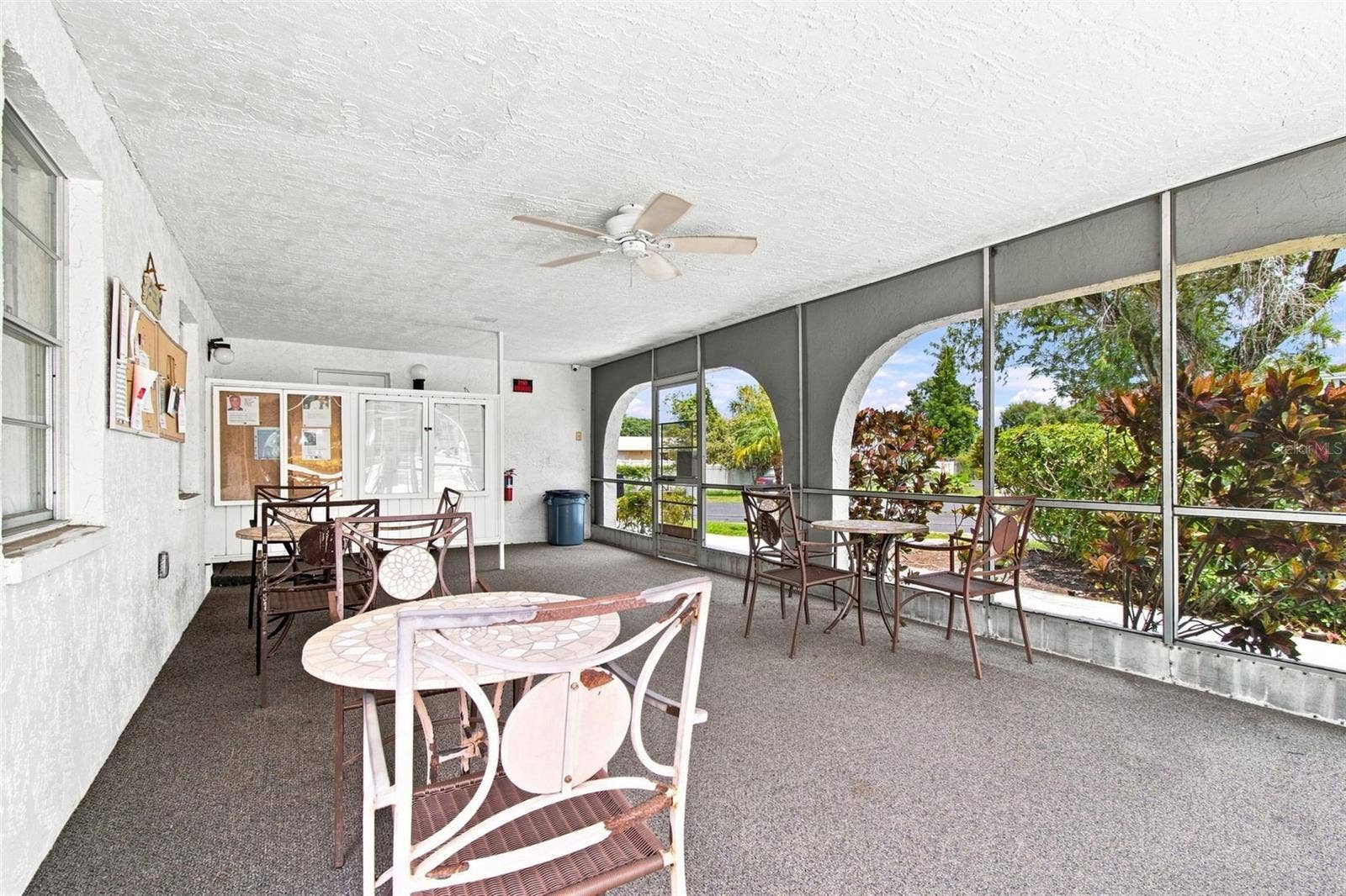 217 S MCMULLEN BOOTH ROAD, #179, Clearwater, FL 33759 Clubhouse Veranda