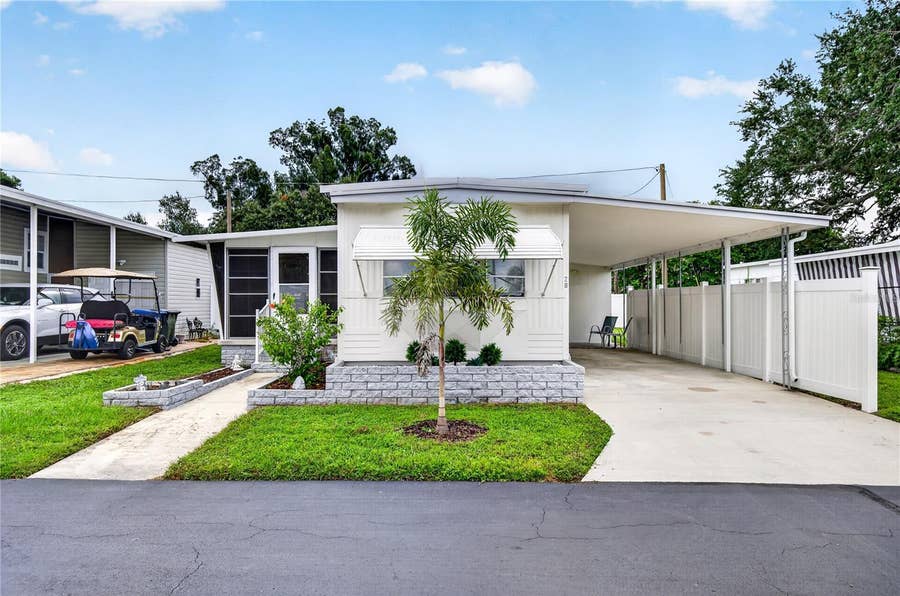 Property photo for 9900 ULMERTON ROAD, #28, Largo, FL