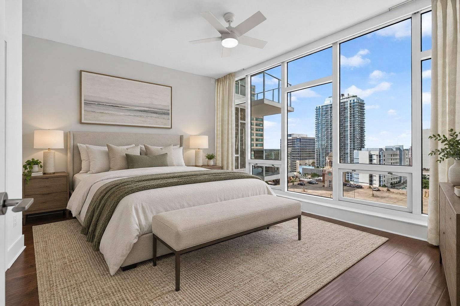 175 1ST STREET S, #1801, St Petersburg, FL 33701 Virtually Staged Guest Suite-Ensuite Bath