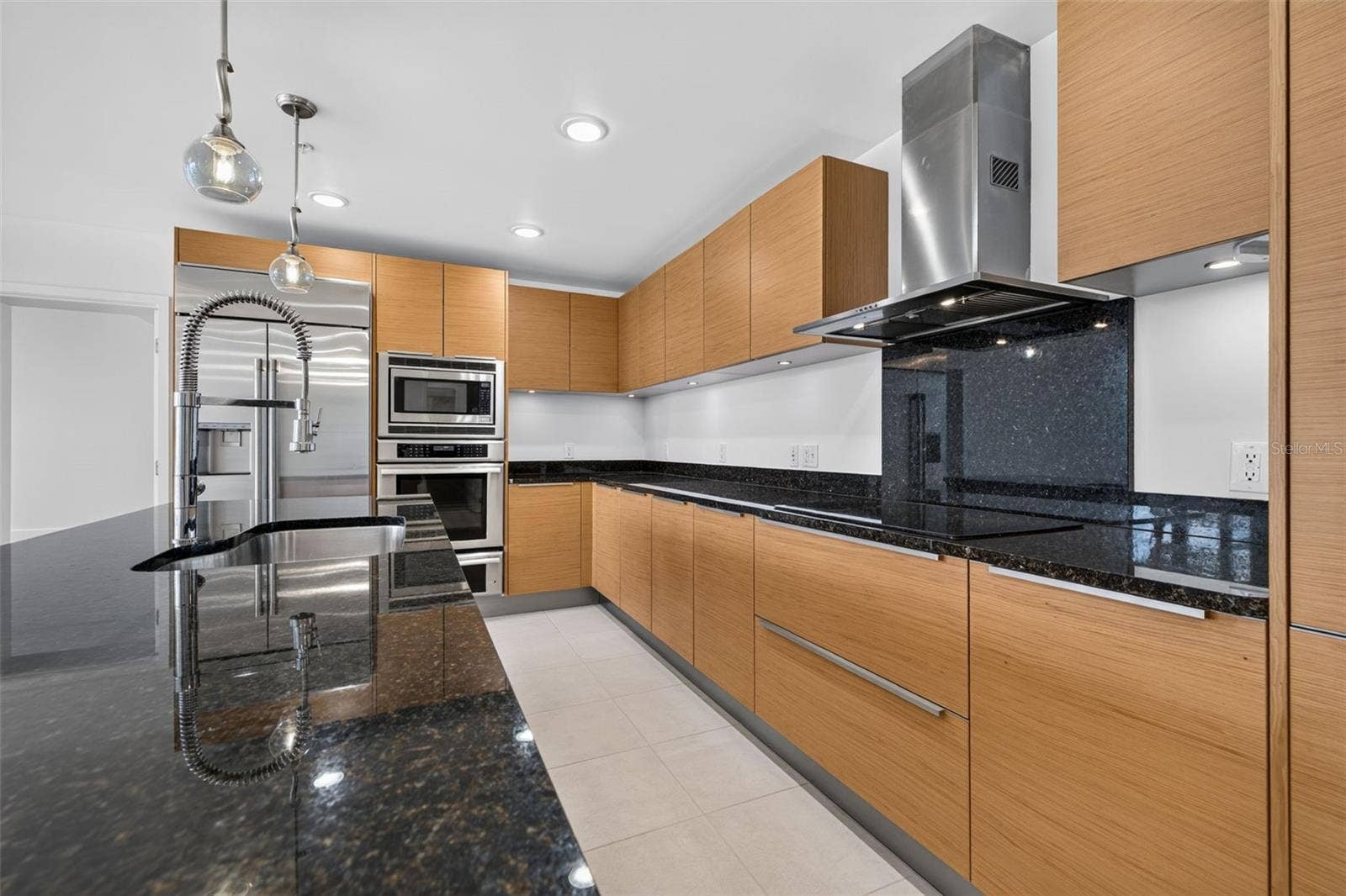 175 1ST STREET S, #1801, St Petersburg, FL 33701 175 1ST STREET S, #1801, St Petersburg, FL 33701