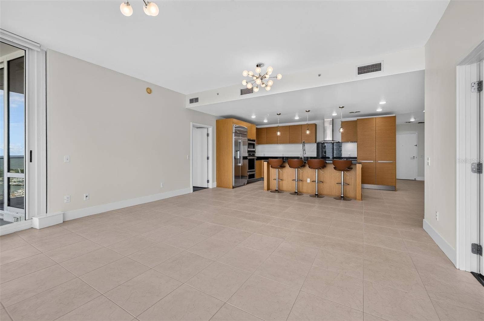 175 1ST STREET S, #1801, St Petersburg, FL 33701 175 1ST STREET S, #1801, St Petersburg, FL 33701