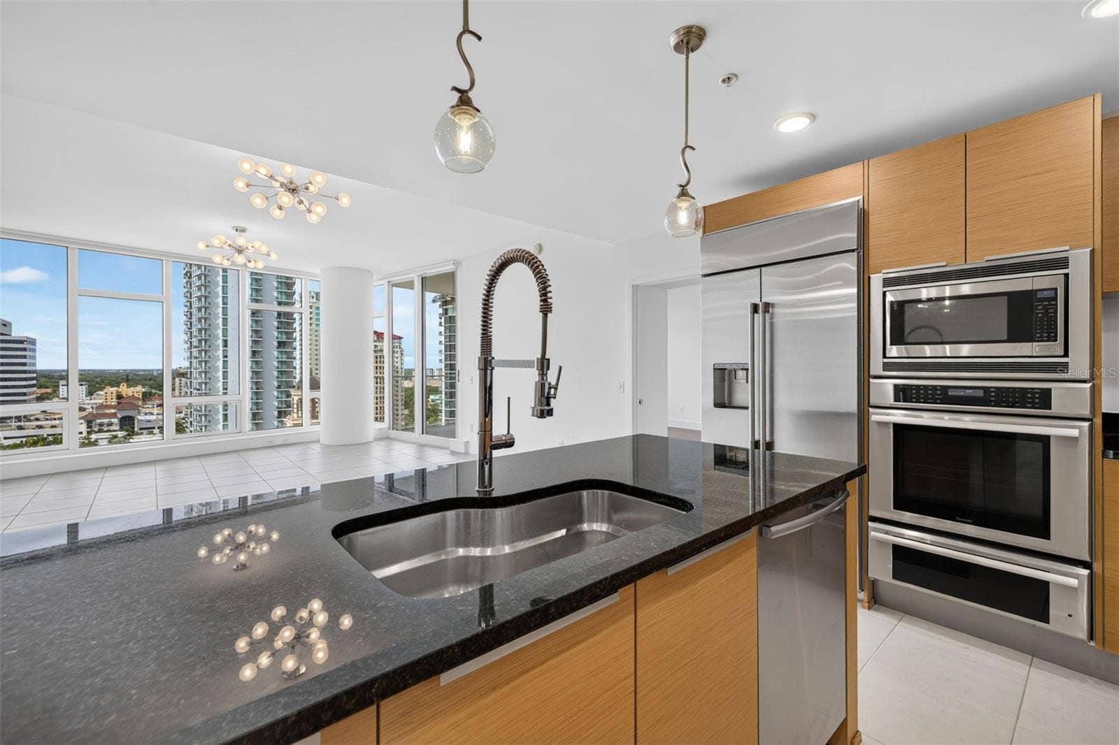 175 1ST STREET S, #1801, St Petersburg, FL 33701 175 1ST STREET S, #1801, St Petersburg, FL 33701