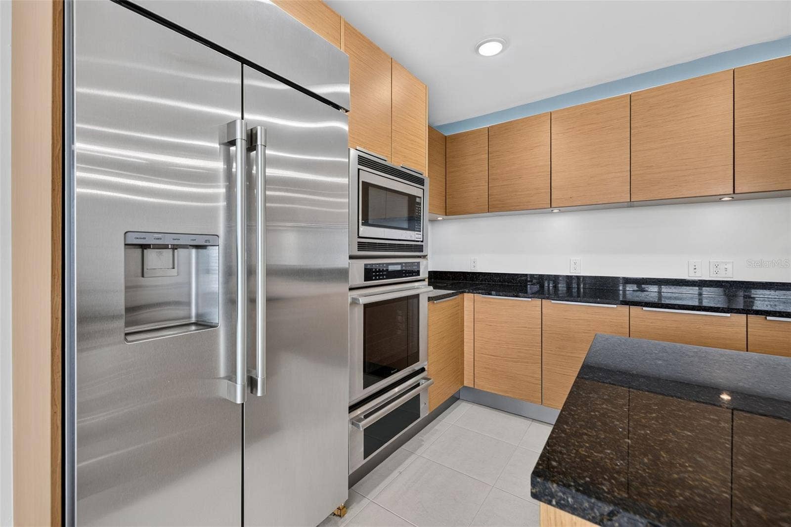 175 1ST STREET S, #1801, St Petersburg, FL 33701 175 1ST STREET S, #1801, St Petersburg, FL 33701