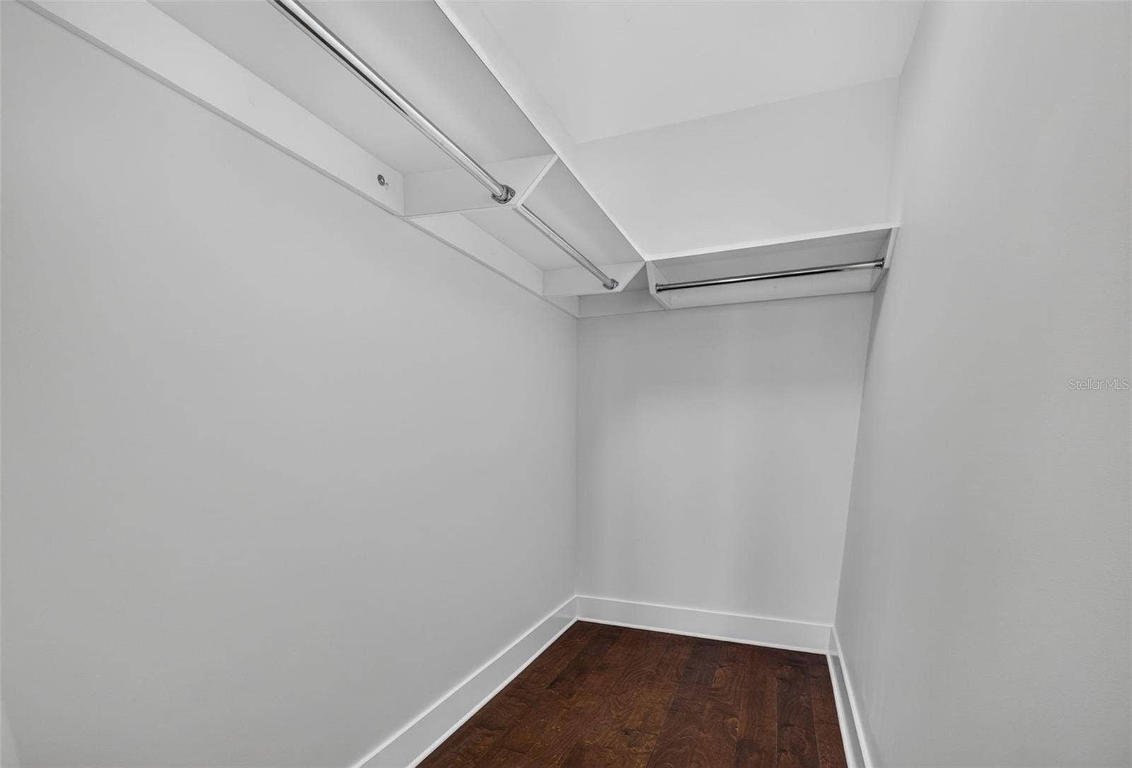 175 1ST STREET S, #1801, St Petersburg, FL 33701 Primary Suite Walk-in closet