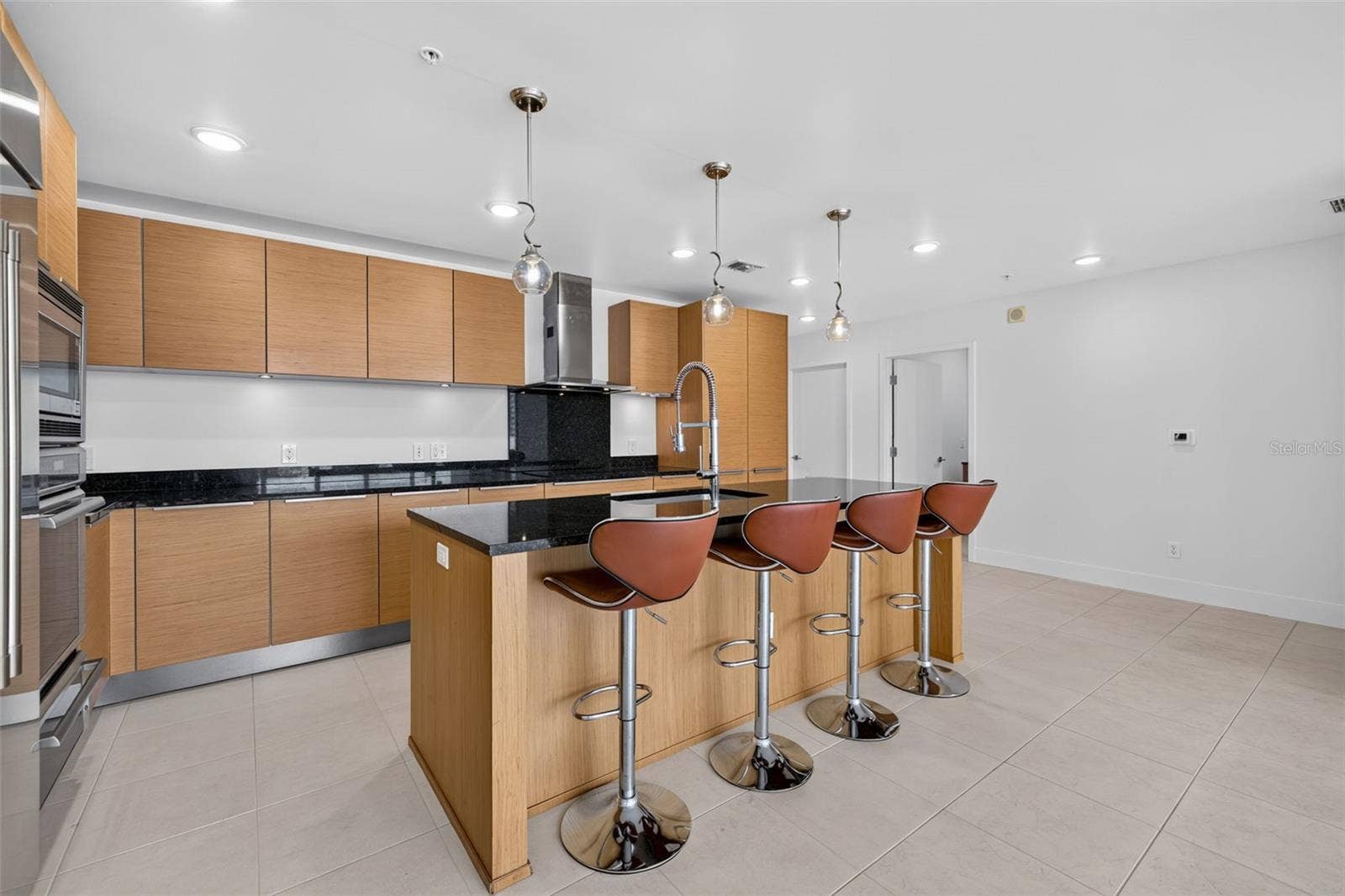 175 1ST STREET S, #1801, St Petersburg, FL 33701 175 1ST STREET S, #1801, St Petersburg, FL 33701