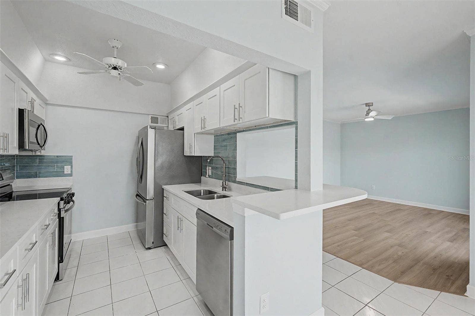 519 PLAZA SEVILLE COURT, #39, Treasure Island, FL 33706 519 PLAZA SEVILLE COURT, #39, Treasure Island, FL 33706