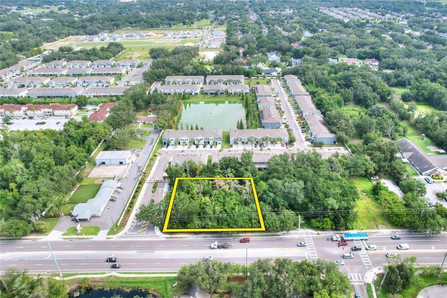 Property photo for 1240 BLOOMINGDALE AVENUE, Valrico, FL