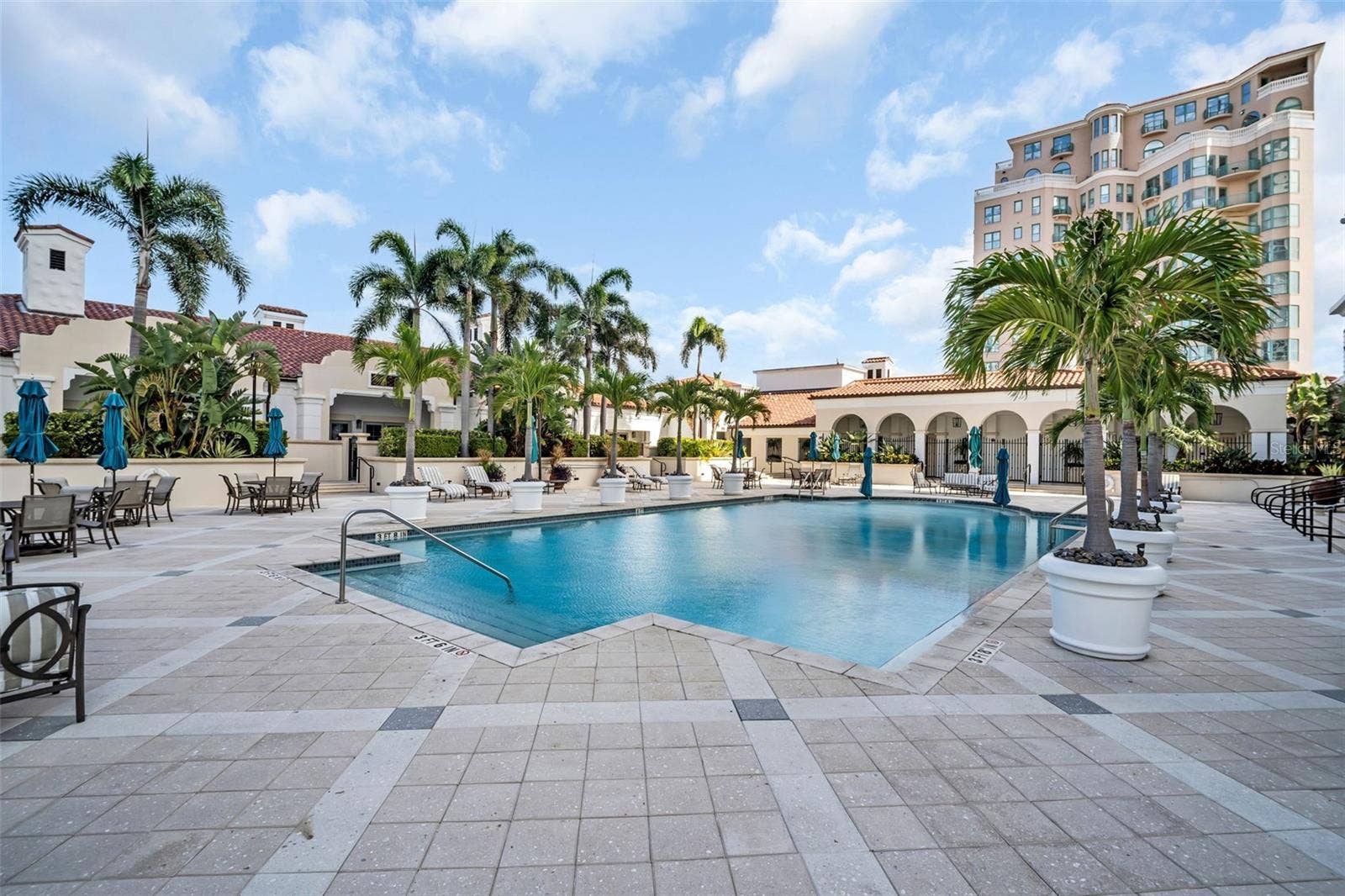 300 BEACH DRIVE NE, #2604, St Petersburg, FL 33701 300 BEACH DRIVE NE, #2604, St Petersburg, FL 33701