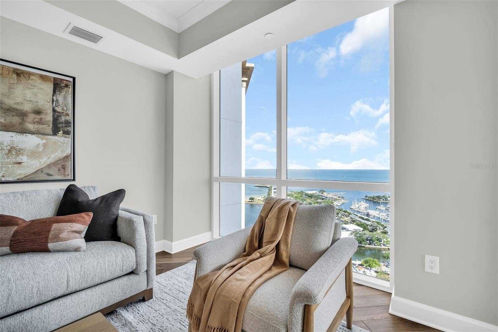 300 BEACH DRIVE NE, #2604, St Petersburg, FL 33701 Direct Views of the Pier
