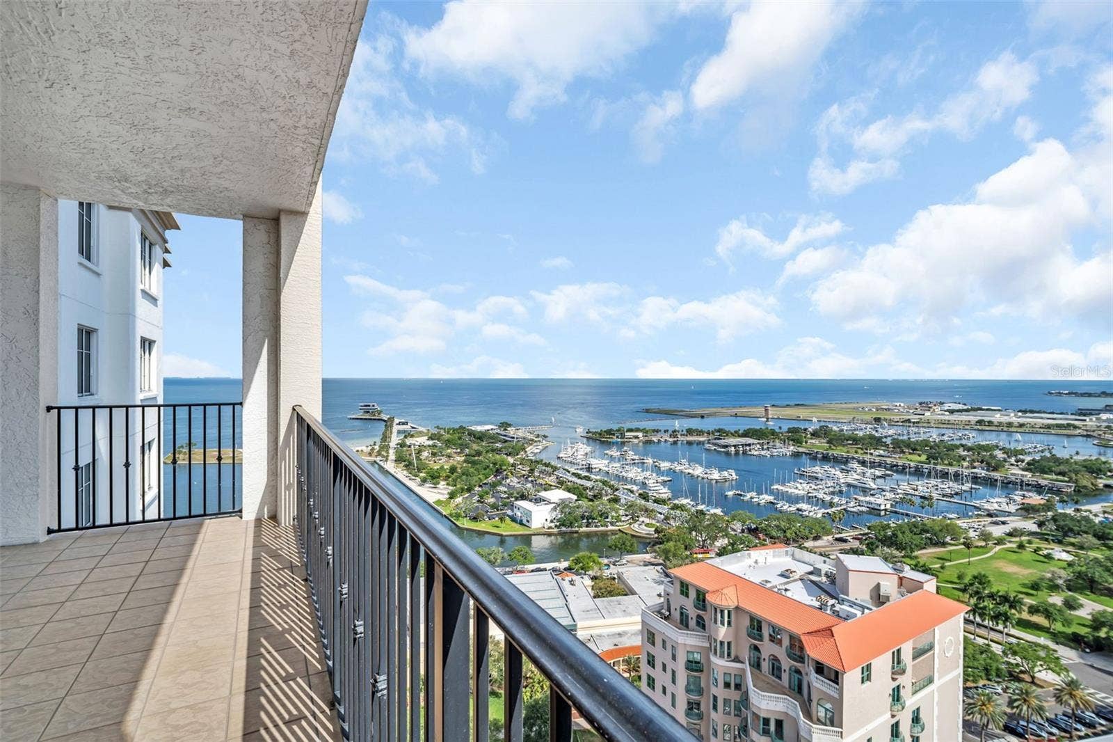 300 BEACH DRIVE NE, #2604, St Petersburg, FL 33701 Balcony Access from Primary Suite