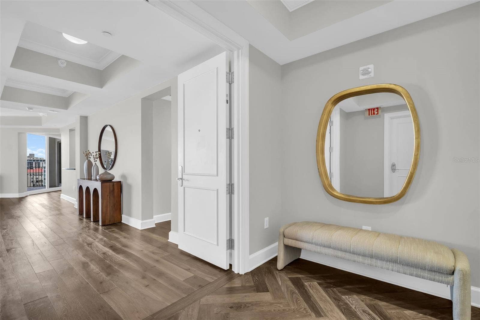 300 BEACH DRIVE NE, #2604, St Petersburg, FL 33701 Impressive Private Elevator Entry with Foyer