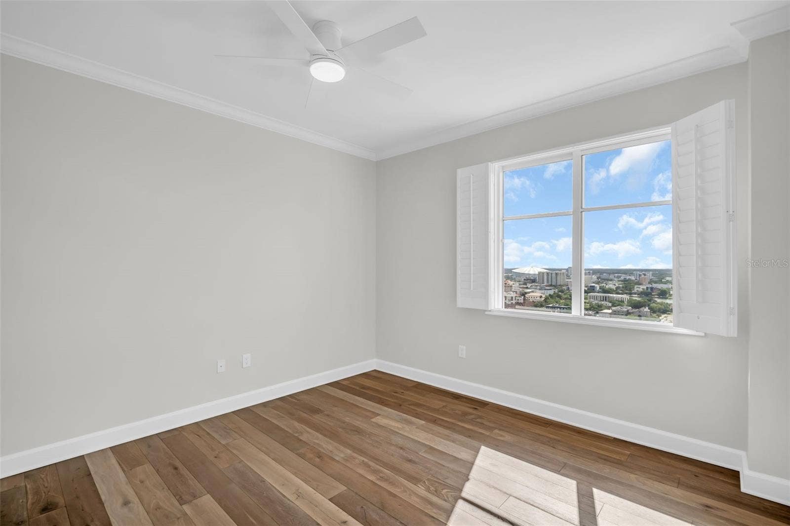 300 BEACH DRIVE NE, #2604, St Petersburg, FL 33701 Guest Suite 3