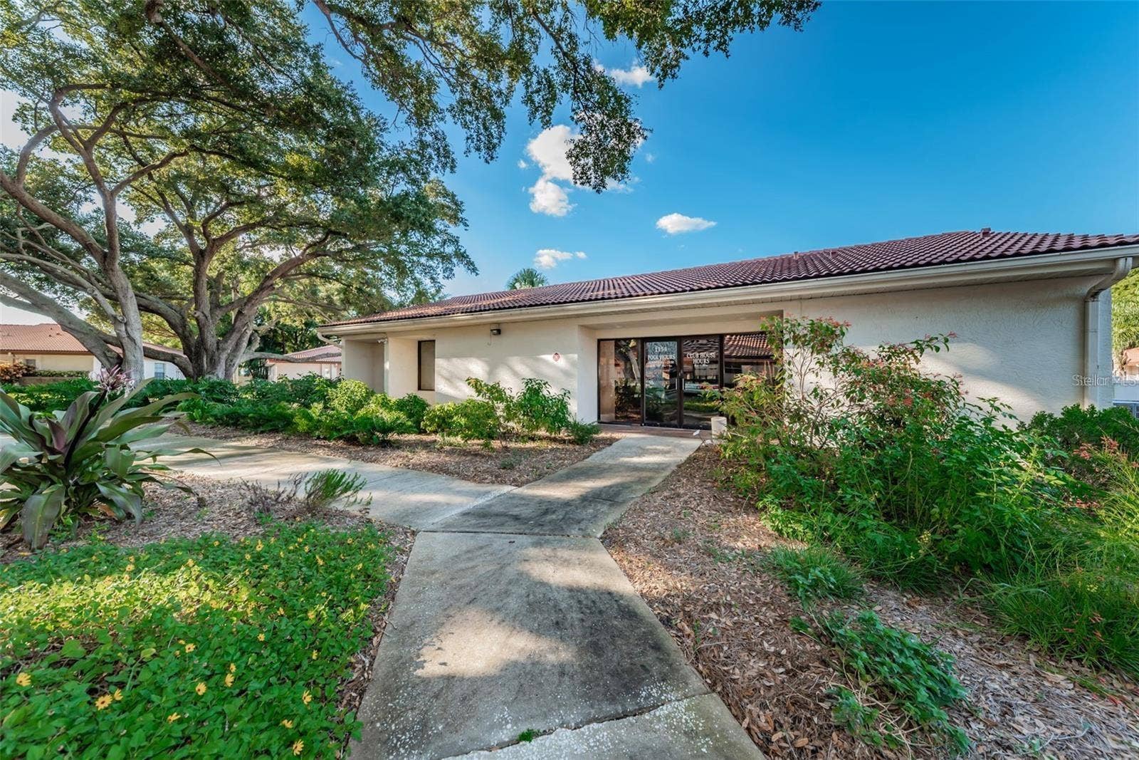 1251 SUTHERLAND COURT, Dunedin, FL 34698