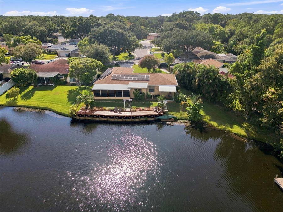 Property photo for 10681 SEMINOLE FOREST STREET E, Seminole, FL