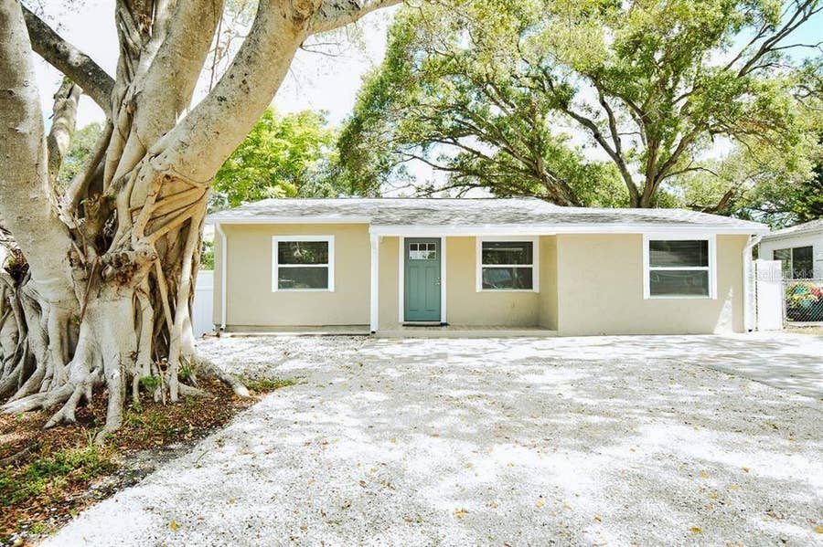 Property photo for 1000 8TH AVENUE SW, Largo, FL