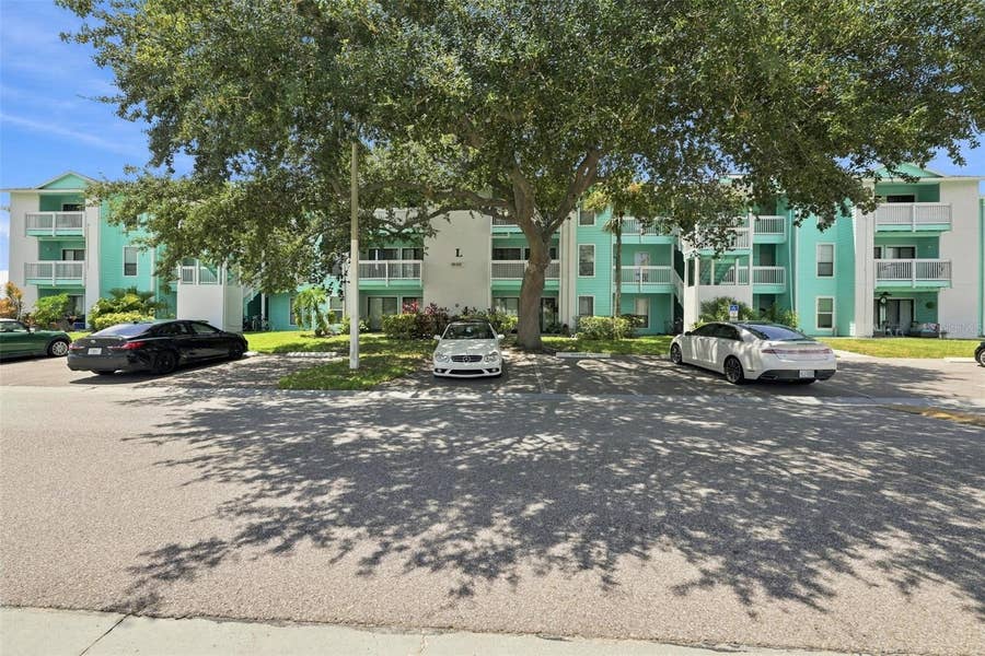 Property photo for 455 ALT 19 S, #L200, Palm Harbor, FL