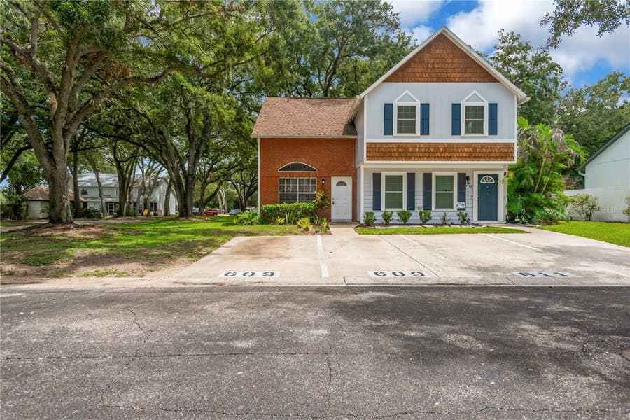 Property photo for 609 SAINT HENRY DRIVE, Brandon, FL