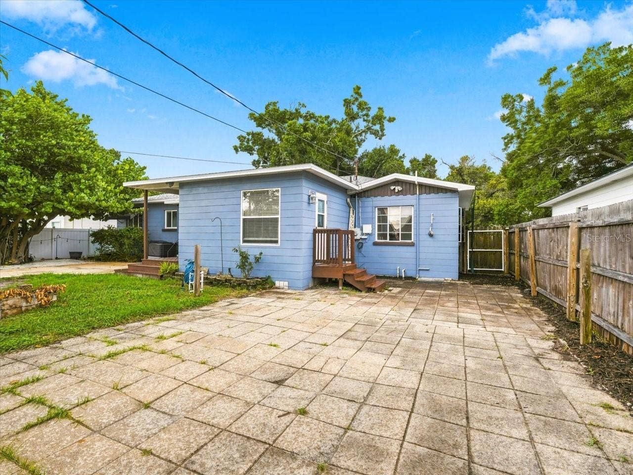 4641 25TH AVENUE N, St Petersburg, FL 33713