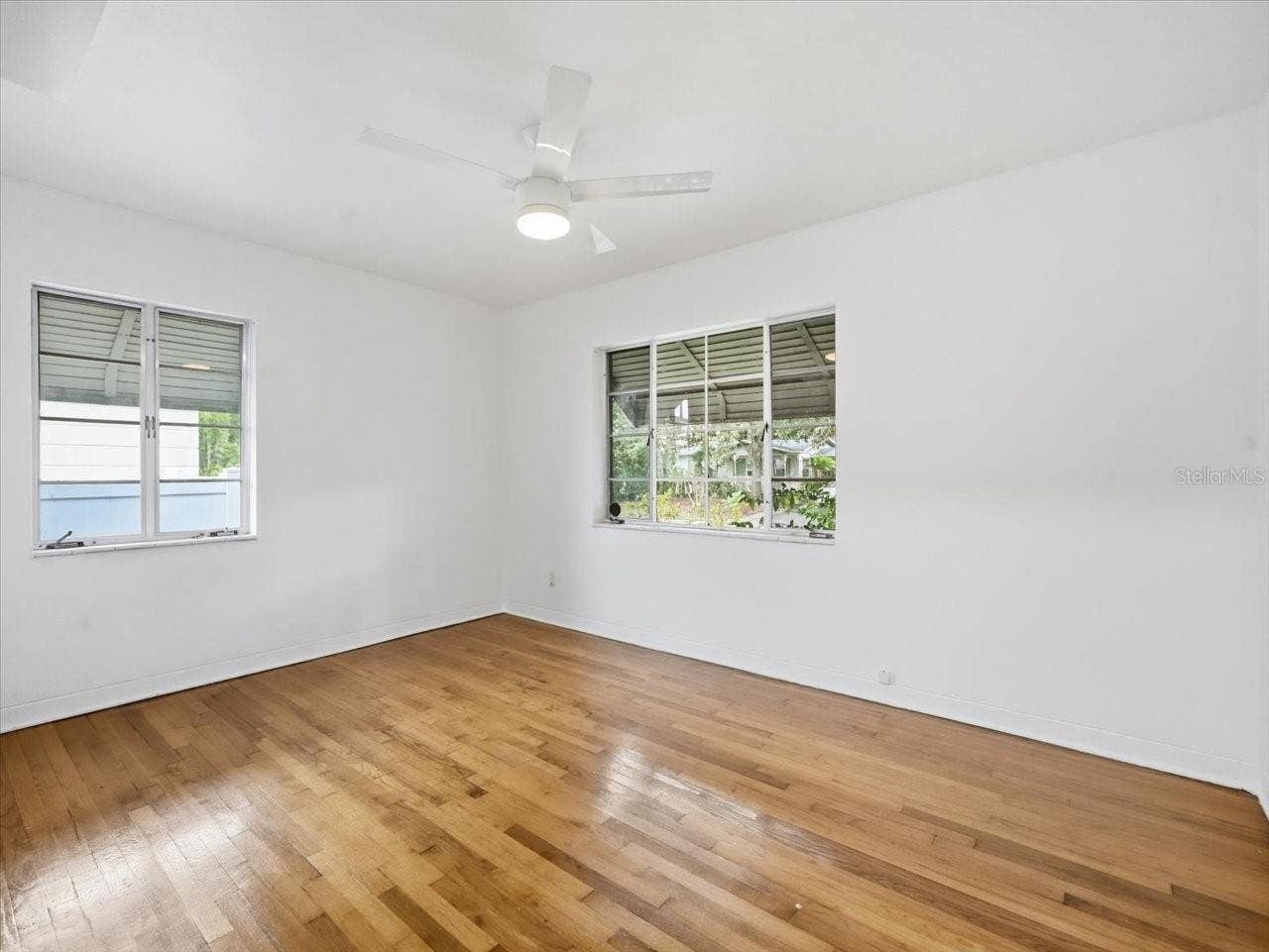 4641 25TH AVENUE N, St Petersburg, FL 33713