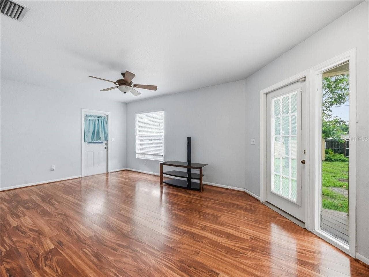 4641 25TH AVENUE N, St Petersburg, FL 33713