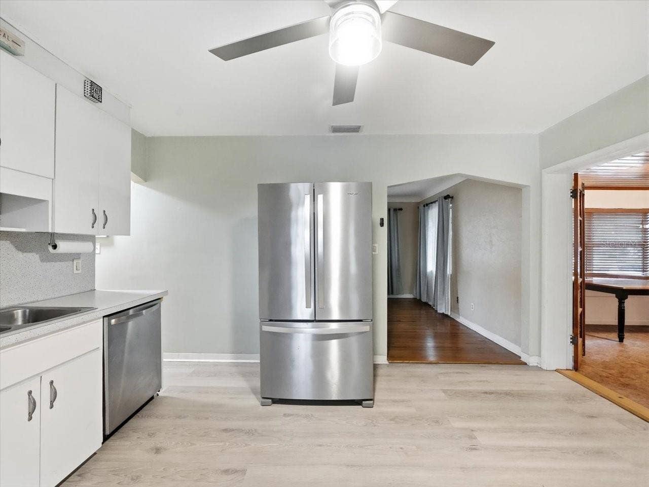 4641 25TH AVENUE N, St Petersburg, FL 33713