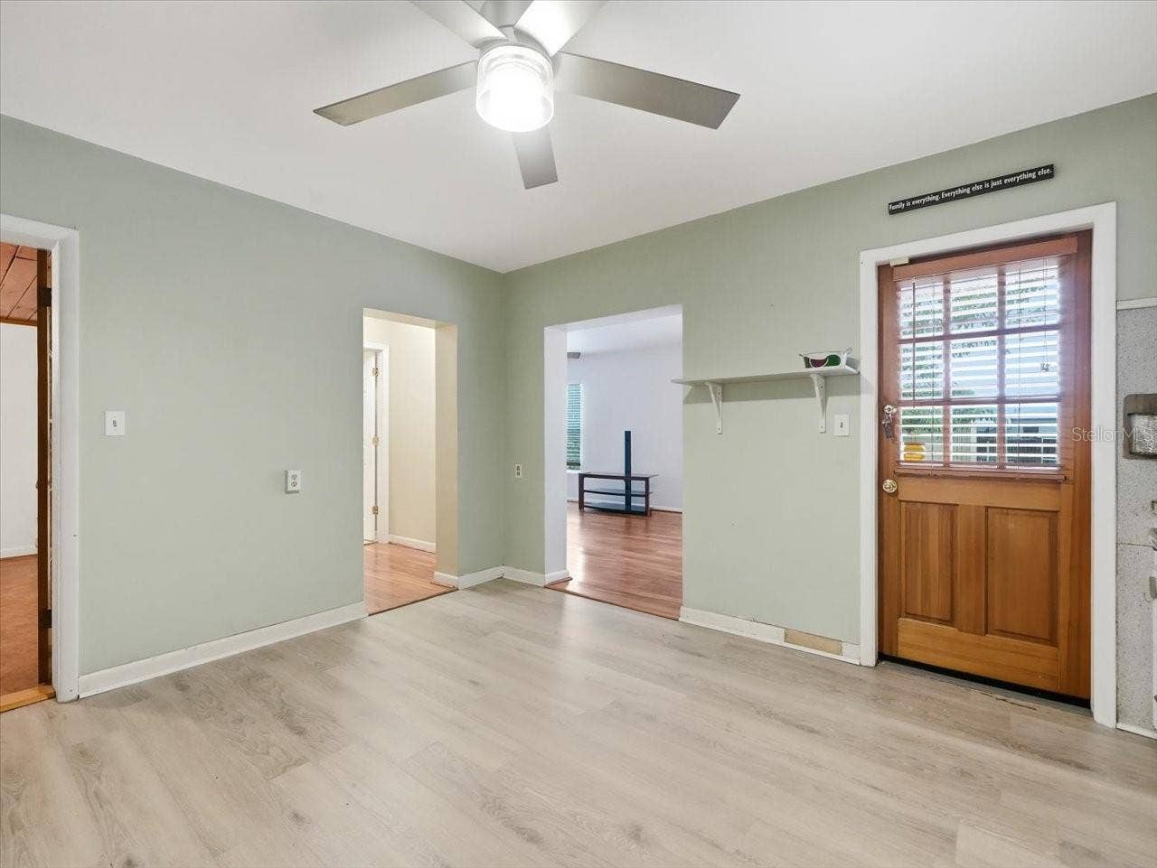 4641 25TH AVENUE N, St Petersburg, FL 33713