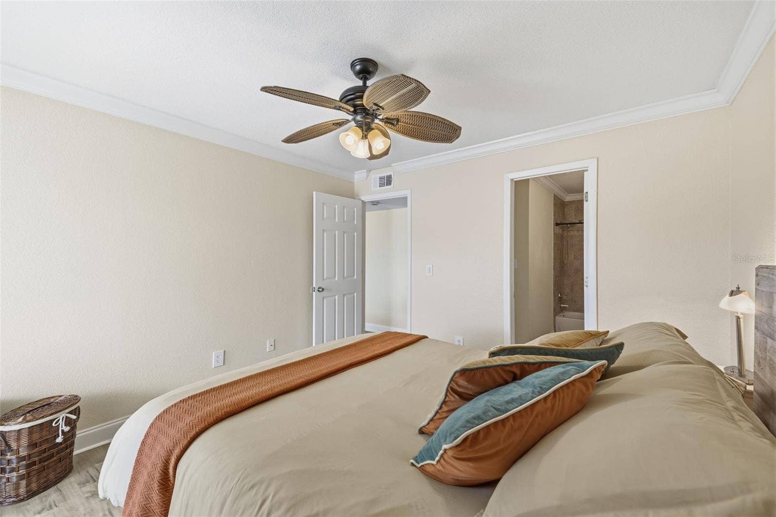 455 ALT 19 S, #218, Palm Harbor, FL 34683 455 ALT 19 S, #218, Palm Harbor, FL 34683