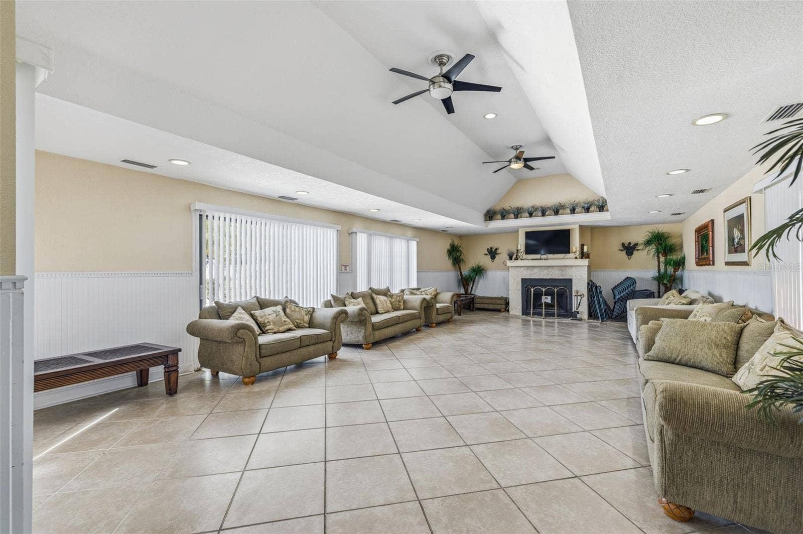 455 ALT 19 S, #218, Palm Harbor, FL 34683 455 ALT 19 S, #218, Palm Harbor, FL 34683