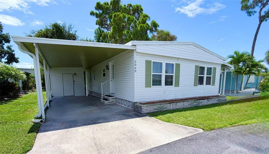 Property photo for 2068 CA D ORO DRIVE, Sarasota, FL