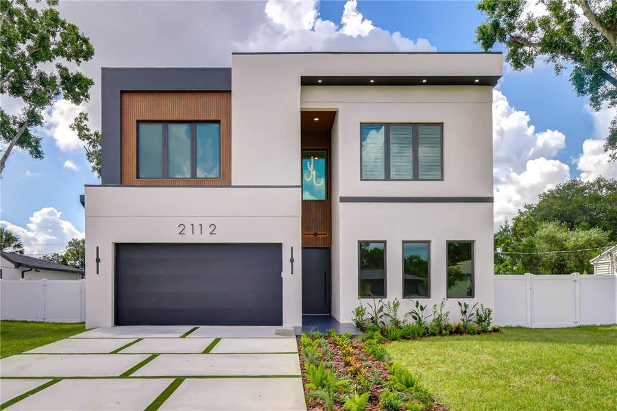 Property photo for 2112 W FARWELL DRIVE, Tampa, FL