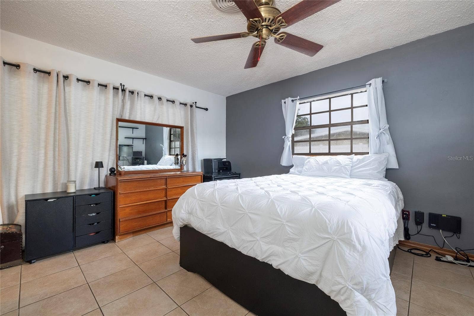 Rear Master Bedroom