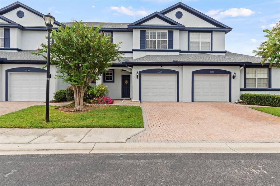 Property photo for 1522 SUMMERGATE DRIVE, Valrico, FL
