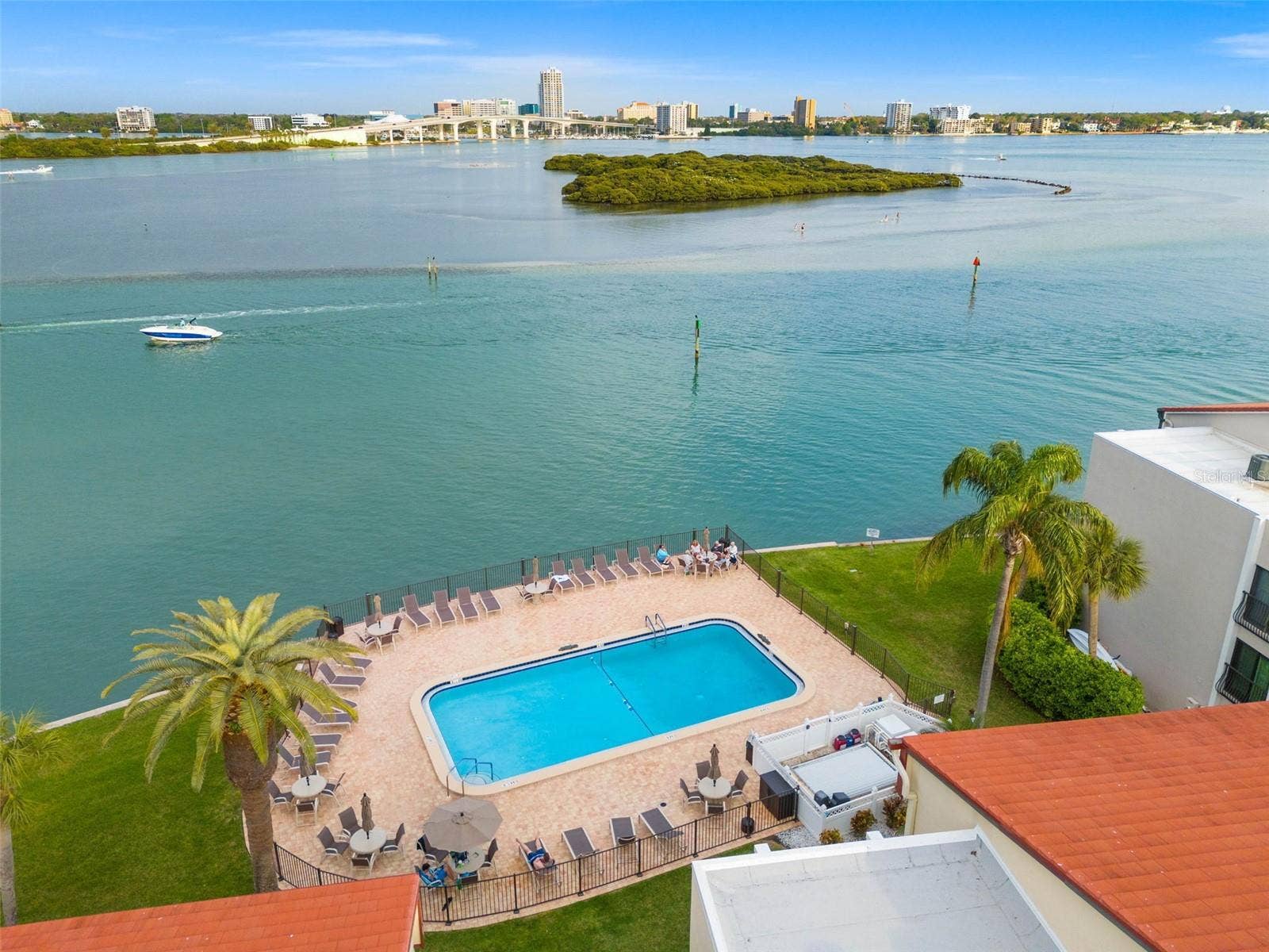 855 BAYWAY BOULEVARD, #503, Clearwater Beach, FL 33767 Clearwater Point