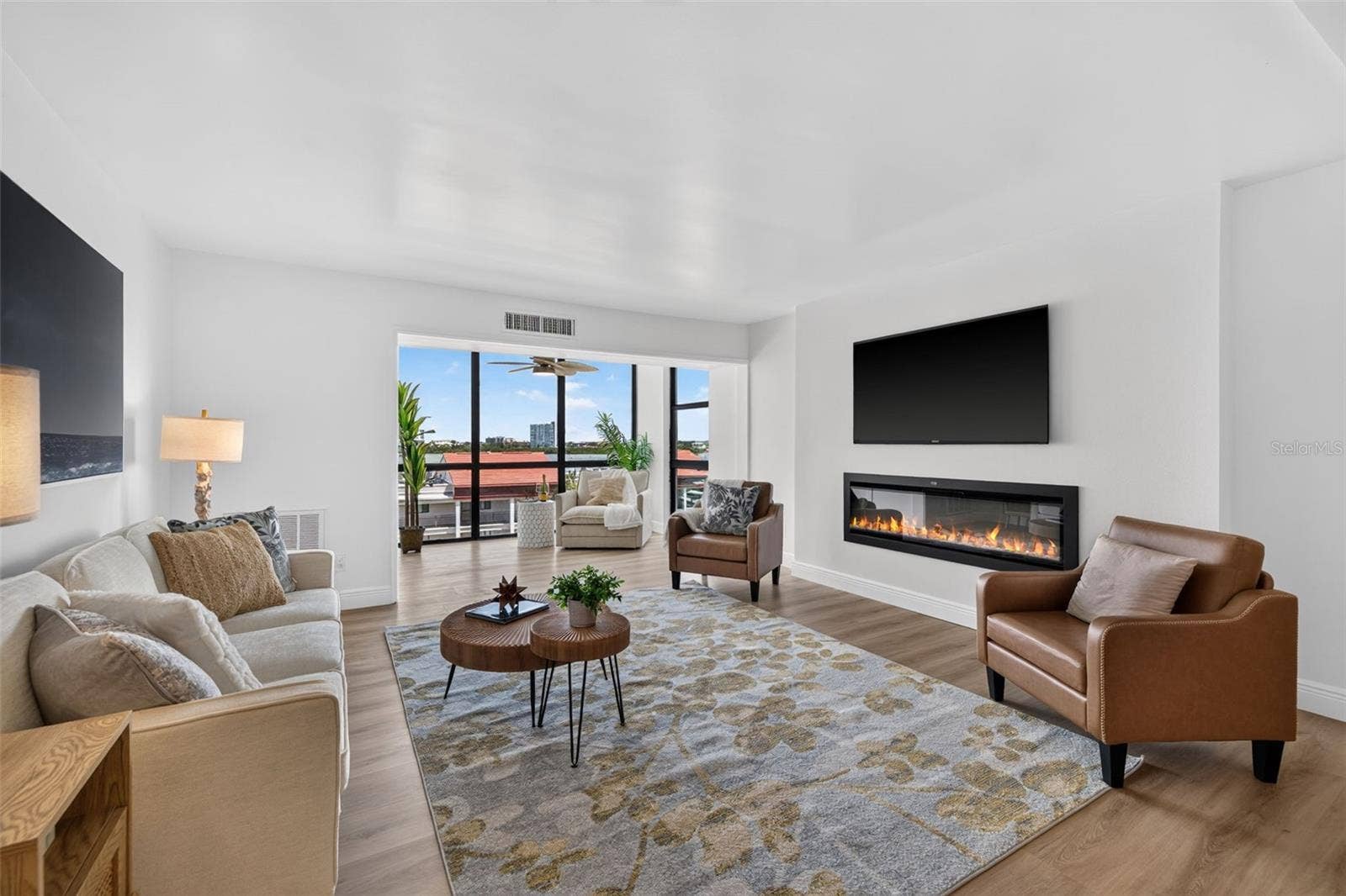 855 BAYWAY BOULEVARD, #503, Clearwater Beach, FL 33767 Living Room