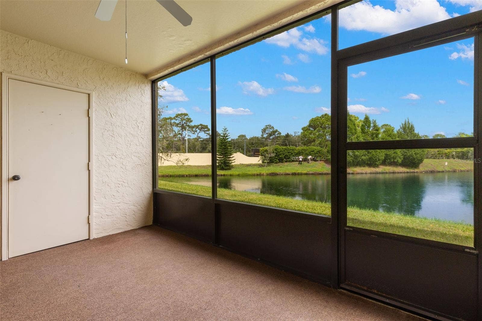 1801 E LAKE ROAD, #19D, Palm Harbor, FL 34685