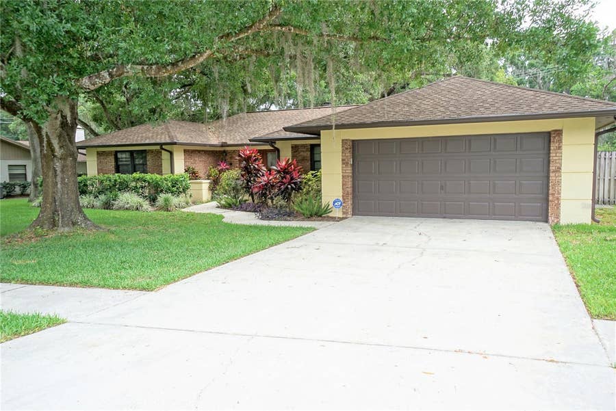 Property photo for 15903 DOVER CLIFFE DRIVE, Lutz, FL
