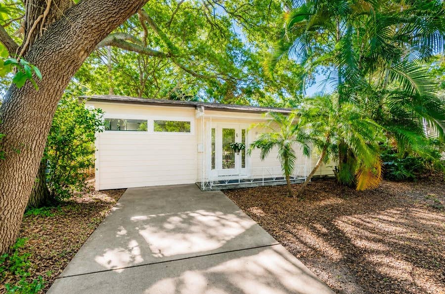 Property photo for 930 MONTROSE BOULEVARD N, St Petersburg, FL