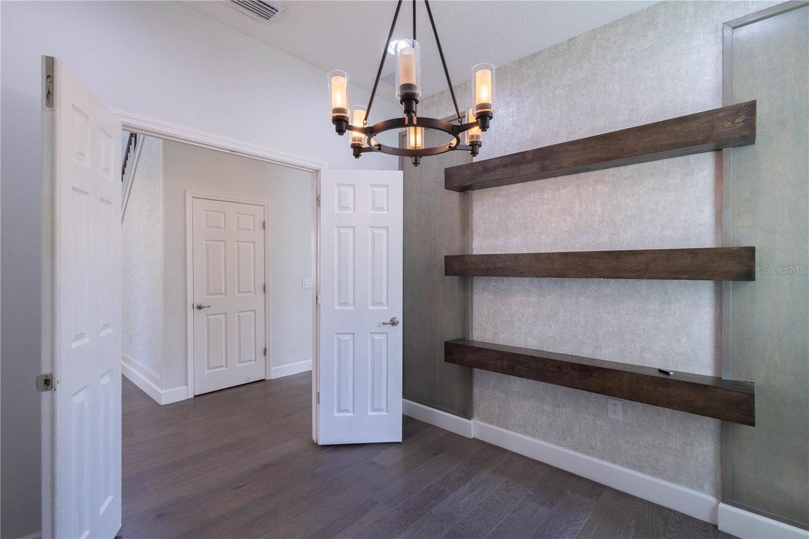 7214 PARADISO DRIVE, Apollo Beach, FL 33572 7214 PARADISO DRIVE, Apollo Beach, FL 33572