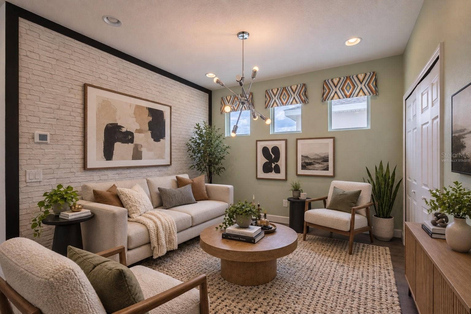 7214 PARADISO DRIVE, Apollo Beach, FL 33572 virtually staged