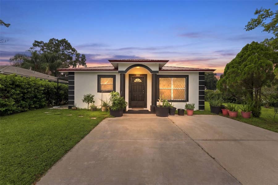 Property photo for 1801 BETHUNE DRIVE, Plant City, FL