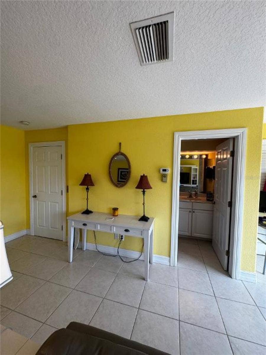 1205 3RD ST CIRCLE E, Palmetto, FL 34221 1205 3RD ST CIRCLE E, Palmetto, FL 34221