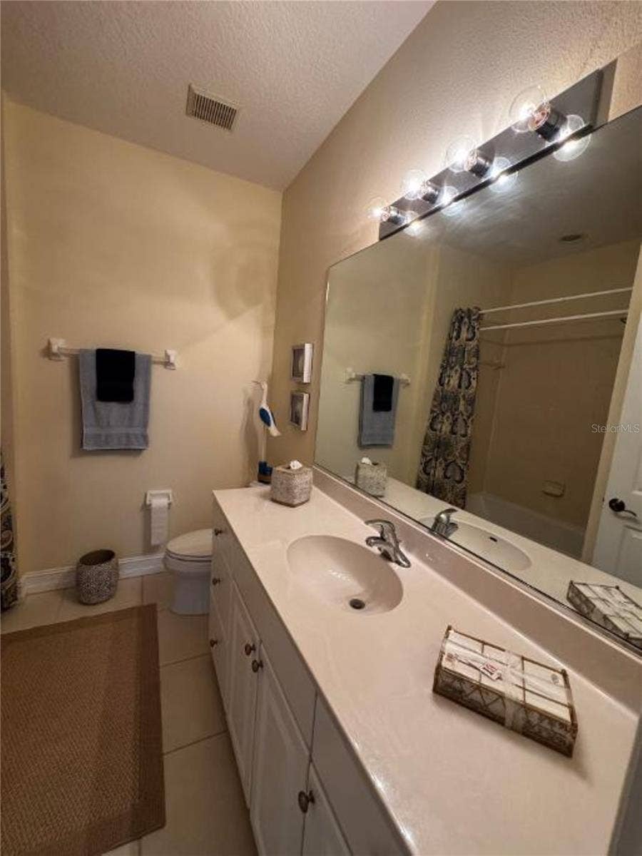 1205 3RD ST CIRCLE E, Palmetto, FL 34221 1205 3RD ST CIRCLE E, Palmetto, FL 34221