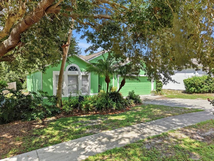 Property photo for 809 ROCKY MOUNTAIN COURT, Valrico, FL