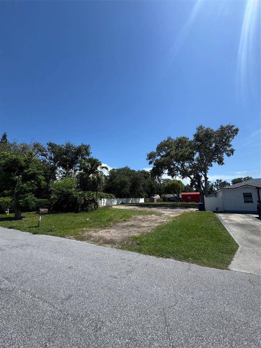 Property photo for 3918 WEST BAY VISTA AVE, Tampa, FL