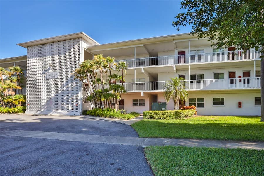 Property photo for 5155 9TH AVENUE N, #102, St Petersburg, FL
